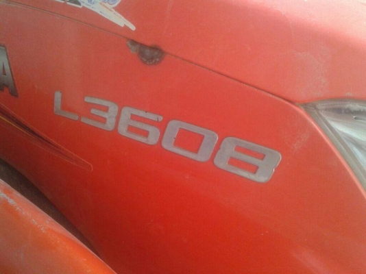 ขายรถไถคูโบต้า 3608 ใช้งานน้อย 1,200ชม. เครื่องดี เดิม สภาพสวย อุปกรณ์ใบมีดหน้า ผานหลัง สภาพสวยพร้อมใช้งาน เอกสารเล่มทะเบียนพร้อมโอน