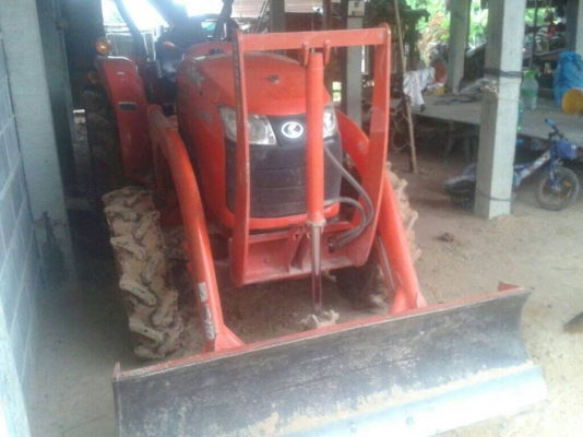 ขายรถไถคูโบต้า 3608 ใช้งานน้อย 1,200ชม. เครื่องดี เดิม สภาพสวย อุปกรณ์ใบมีดหน้า ผานหลัง สภาพสวยพร้อมใช้งาน เอกสารเล่มทะเบียนพร้อมโอน