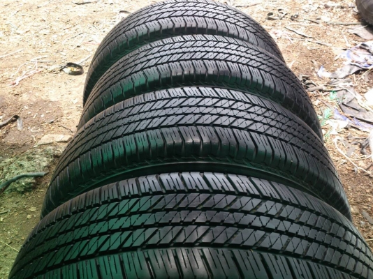 ขายแม็ก Ford 6รูขอบ17 พร้อมยาง 265/65R17 ยางปี12 ดอกยางหนา สวยๆ จำนวน 1 ชุด