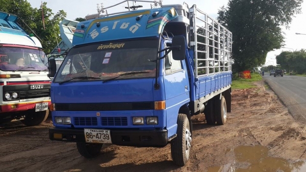 ขาย6ล้อ 115อีซูซุ NPR115Fหน้า หลังยาว5เมตร แชชซีสวย พ.เพาเวอร์ เอกสารเล่มทะเบียน พร้อมโอน แชชซีสวย ภายในครบ สภาพพร้อมวิ่งงาน พื้นเหล็ก ขาย6ล้อ 115อีซูซุ NPR115Fหน้า หลังยาว5เมตร แชชซีสวย พ.เพาเวอร์ เอกสารเล่มทะเบียน พร้อมโอน แชชซีสวย ภายในครบ สภาพพร้อมวิ่งงาน พื้นเหล็ก