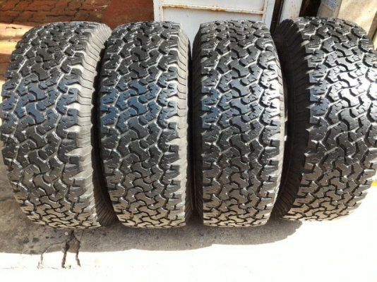 ขายล้อกล้วย  6 รู  8 x 16  พร้อมยาง  BF