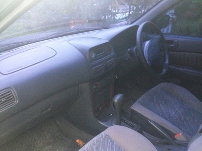 ขาย toyota อัลติส ปี 2000