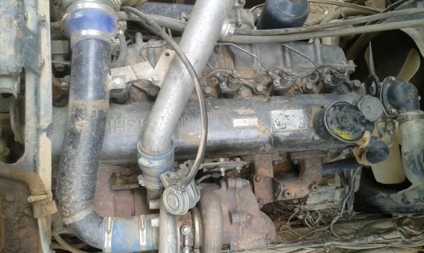 สิบล้อ มิตซู ไอ้หลง FN 527 MA 195โบว์ เกียร์10สปีส 2เพา สภาพดีสวยพร้อมใช้ ทะเบียนพร้อมโอน