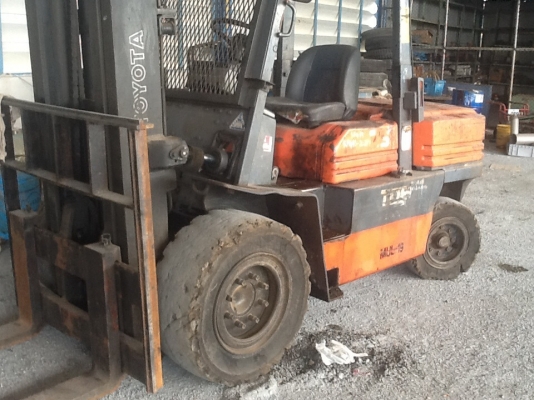 รถยกToyota 5fg 4.5ตัน สภาพดีพร้อมใช้ เก่าญี่ปุ่น