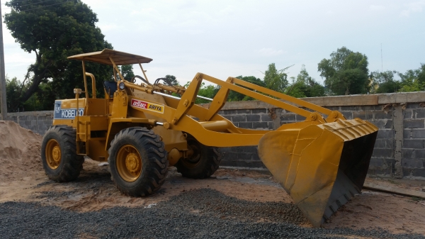 ขายรถตักเอวอ่อน โกเบลโก้ lk300 ราคา480000บาทรถสวยสภาพดี