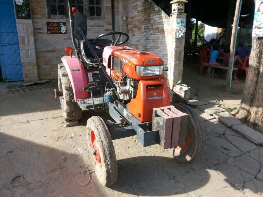 ขายรถไถนั่งขับคูโบต้า14แรง