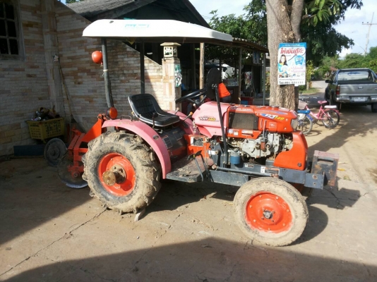 ขายรถไถนั่งขับคูโบต้า14แรง