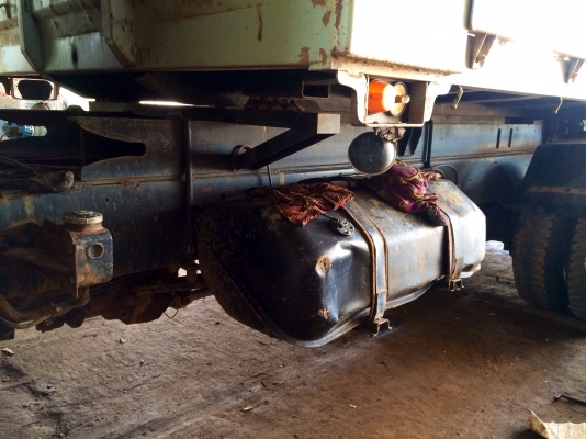 ขายด่วน  รถสิบล้อสองเพลาดั้มพ์  HINO  FM  3M  240  พร้อมใช้งาน เอกสารพร้อม