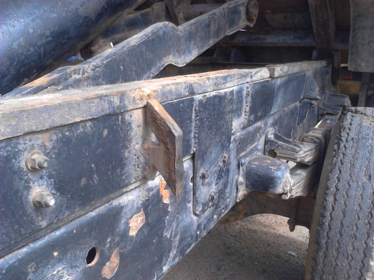 ขายรถดั๊มพ์นีสสันยูดี 160แรงม้ายาง8.25~20กระบะยาว5เมตรรถพร้อมใช้ไม่แพง ขายรถดั๊มพ์นีสสันยูดี 160แรงม้ายาง8.25~20กระบะยาว5เมตรรถพร้อมใช้ไม่แพง