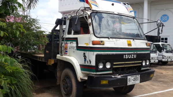 ขายด่วนหางปลาขึ้นรถเกี่ยว หางพับไปโดรลิค ทะเบียนท้ายลาดเรียบร้อยโทร0856842587