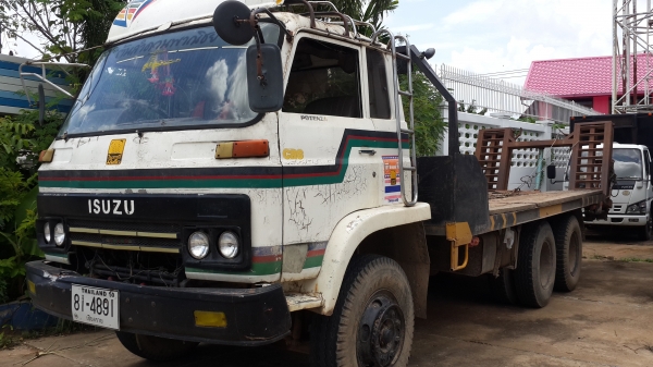 ขายด่วนหางปลาขึ้นรถเกี่ยว หางพับไปโดรลิค ทะเบียนท้ายลาดเรียบร้อยโทร0856842587