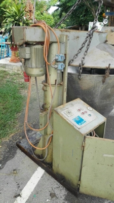 ======= Sold Out =======   ไซโรผสมอาหารถังสแตนเลส Made in Denmark มีระบบไฮดรอลิคและคอนโทรลขึ้นลงออโต้ สภาพสวย โทร 089-2499-123 นครปฐม