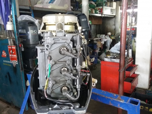 เครื่องเรือ yamaha 30hp สามสูบเก่าญี่ปุ่น