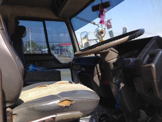 ขายรถน้ำมันมิตซู ระบบโหลดล่าง พร้อมใช้งาน