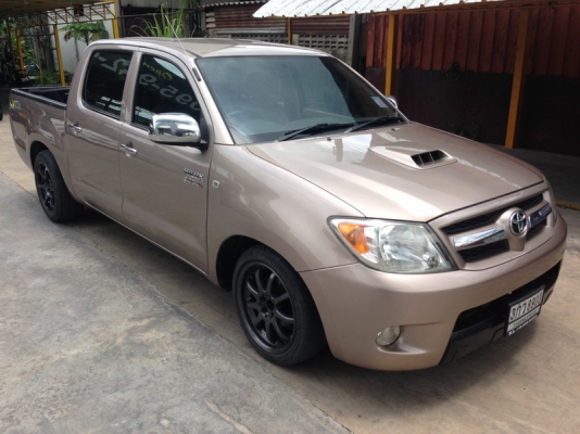TOYOTA VIGO 4 ประตู ปี 2005 ตัว TOP 4 ประตู ARIBAG เบรค ABS ล้อ MAX แต่ง เครื่องเดิมวิ่งดี ช่วงล่างแน่น แอร์เย็น รถพร้อมใช้งาน จัดไฟแนนได้ ฟรีดาวน์