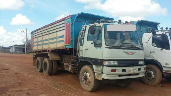 ขาย สิบล้อ ดั้ม 2 เพลา hino ปี45