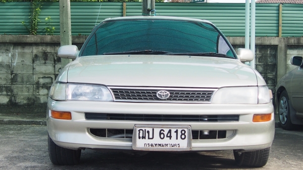 ขายรถยนต์  โตโยต้าโคโรล่า