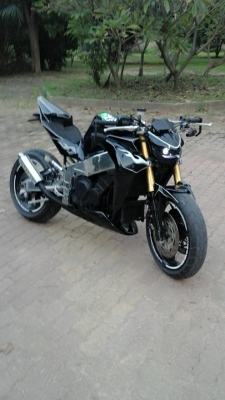 Ninja 400 แรง  สี่สูบ แนวๆ