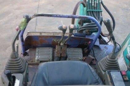 ขายแบคโฮ KOMATSU PC40FR-1 (สภาพดี ราคาถูก) ขายแบคโฮ KOMATSU PC40FR-1 (สภาพดี ราคาถูก)