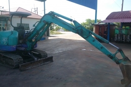 ขายแบคโฮ KOMATSU PC40FR-1 (สภาพดี ราคาถูก) ขายแบคโฮ KOMATSU PC40FR-1 (สภาพดี ราคาถูก)
