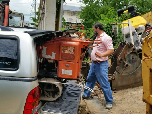 จัดเต็มที่ สำหรับรถบรรทุกตีนตะขาบ ไปปราจีนบุรี tractor-backhoe จัดให้ จัดเต็มที่ สำหรับรถบรรทุกตีนตะขาบ ไปปราจีนบุรี tractor-backhoe จัดให้