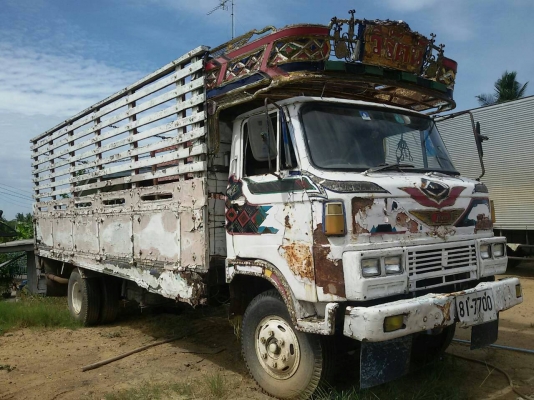 ขายรถ HINO KM340 เครื่อง6BB1 145 cc. เครื่องดี คัสซีสวย เฟืองท้ายF ยาว5.50เมตร