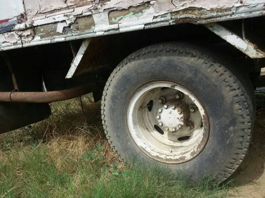 ขายรถ HINO KM340 เครื่อง6BB1 145 cc. เครื่องดี คัสซีสวย เฟืองท้ายF ยาว5.50เมตร