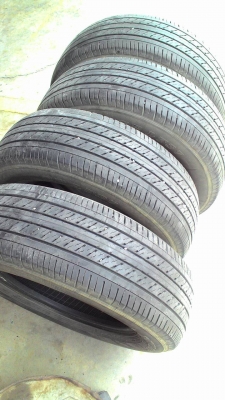 215/65R16 DUNLOP SP LT37 ชุด 4 เส้น ปี2013 ชุด 4 เส้น tel.081-427-3941