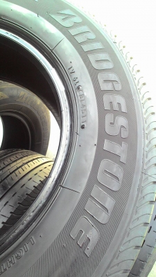 205/70R15 BRIDGESTONE DURAVIS R611 ชุด 4 เส้น tel.081-427-3941 205/70R15 BRIDGESTONE DURAVIS R611 ชุด 4 เส้น tel.081-427-3941