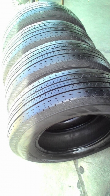 205/70R15 BRIDGESTONE DURAVIS R611 ชุด 4 เส้น tel.081-427-3941 205/70R15 BRIDGESTONE DURAVIS R611 ชุด 4 เส้น tel.081-427-3941