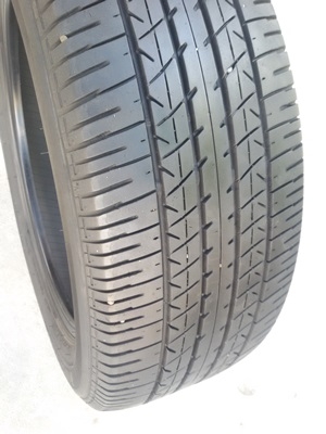 ขายยาง215/55/17 ปี 10 BRIDGESTONE ER33  1 คู่