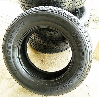 ยางกระบะสูงขอบ17 บริดสโตน 255-65-R17ลงพื้นปลายปี13 (4เส้น4,500บ)