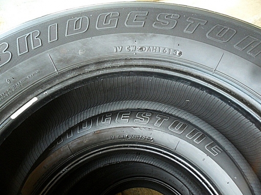ยางกระบะสูงขอบ17 บริดสโตน 255-65-R17ลงพื้นปลายปี13 (4เส้น4,500บ)