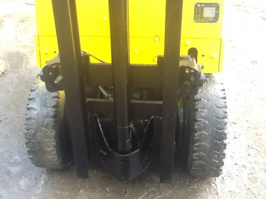 รถยกyale 1.5ตัน พร้อมใช้เพิ่งเข้าจากญี่ปุ่นราคาไม่แพงครับ