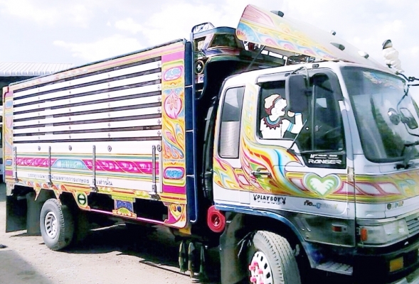 HINO FD 195 HP HO7D หกล้อดั๊มพ์ กระบะดั๊มพ์มิเนียม 6 ตันความยาว 5.50 เมตรสวยจัดพร้อมบรรทุกพร้อมใช้งานได้เลย เครื่องแน่นแรงดีไม่มีเยิ้ม ภายในเก๋งคอนโซลสวยครบ แอร์เย็น พวงมาลัยเพาเวอร์ เบรคทริ๊ปฟี้ครบครัน ช่วงล่างแน่นดีคัชซีไม่มีแตกไม่มีบวม ยาง 8.25 ขอบ 16 HINO FD 195 HP HO7D หกล้อดั๊มพ์ กระบะดั๊มพ์มิเนียม 6 ตันความยาว 5.50 เมตรสวยจัดพร้อมบรรทุกพร้อมใช้งานได้เลย เครื่องแน่นแรงดีไม่มีเยิ้ม ภายในเก๋งคอนโซลสวยครบ แอร์เย็น พวงมาลัยเพาเวอร์ เบรคทริ๊ปฟี้ครบครัน ช่วงล่างแน่นดีคัชซีไม่มีแตกไม่มีบวม ยาง 8.25 ขอบ 16