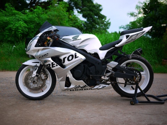 { 400cc มีรับประกันต้องร้านเราค้าบ}} ขาย cbr400 พร้อมทะเบียนแท้ แฟริ่ง cbr1000 2007