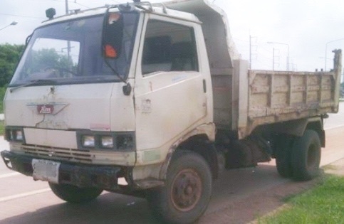 HINO FB 117 HP WO4D หกล้อดั๊มพ์ กระบะดั๊มพ์เหล็ก 4 ตันความยาว 3.60 เมตรสภาพดีพร้อมบรรทุกพร้อมใช้งานได้เลย เครื่องยนต์แรงดีไม่มีเยิ้ม ภายในเก๋งคอนโซลครบพร้อม พวงมาลัยธรรมดา ช่วงล่างแน่น ติด F หน้าหลังครบแล้ว ยาง 8.25 ขอบ 16 สภาพดีประมาณ 60\% เอกสารทะเบียนคร HINO FB 117 HP WO4D หกล้อดั๊มพ์ กระบะดั๊มพ์เหล็ก 4 ตันความยาว 3.60 เมตรสภาพดีพร้อมบรรทุกพร้อมใช้งานได้เลย เครื่องยนต์แรงดีไม่มีเยิ้ม ภายในเก๋งคอนโซลครบพร้อม พวงมาลัยธรรมดา ช่วงล่างแน่น ติด F หน้าหลังครบแล้ว ยาง 8.25 ขอบ 16 สภาพดีประมาณ 60\% เอกสารทะเบียนคร