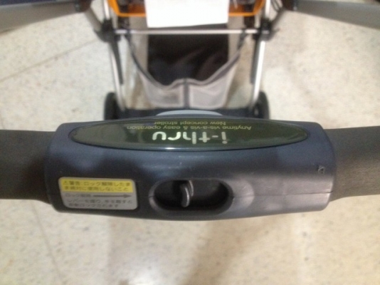 รถเข็นเด็ก COMBI คันใหญ่ใช้ได้ยันโตของเก่าญี่ปุ่นเเท้สภาพสวย