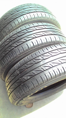 205/65R15 BRIDGESTONE มี 3 เส้น tel.081-427-3941 205/65R15 BRIDGESTONE มี 3 เส้น tel.081-427-3941