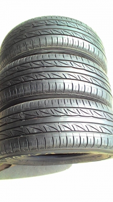 205/65R15 BRIDGESTONE มี 3 เส้น tel.081-427-3941 205/65R15 BRIDGESTONE มี 3 เส้น tel.081-427-3941