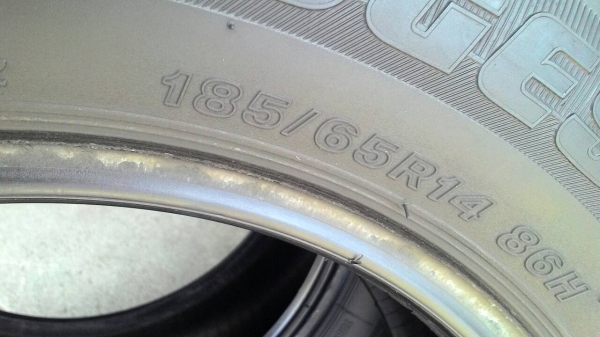 185/65R14 BRIDGESTONE B250 มี 2 เส้น tel.081-427-3941