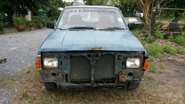 ขายรถกระบะนิสสันBig M