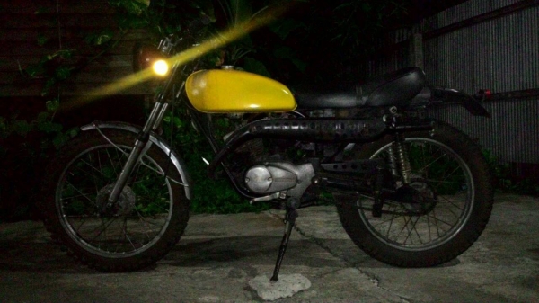 ขาย Kawasaki ke100 เครื่องฟิตสตาทติดง่าย no book 11000 พร้อมบิน