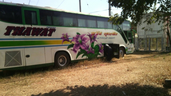 ขายรถบัสปรับอากาศ 2 คัน ราพิเศษ โทร 091-214-9569-ยี่