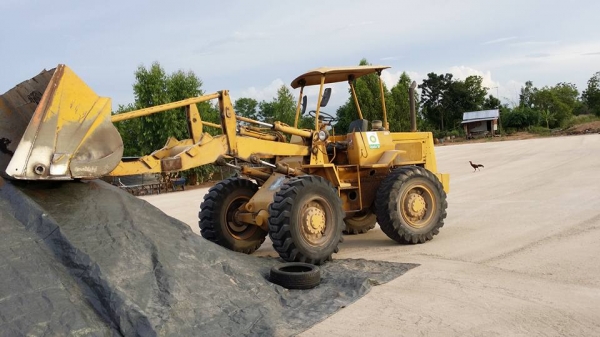 ขาย cat 910 เอวอ่อน ต่อแขนแล้ว มีเบรค ขาย cat 910 เอวอ่อน ต่อแขนแล้ว มีเบรค