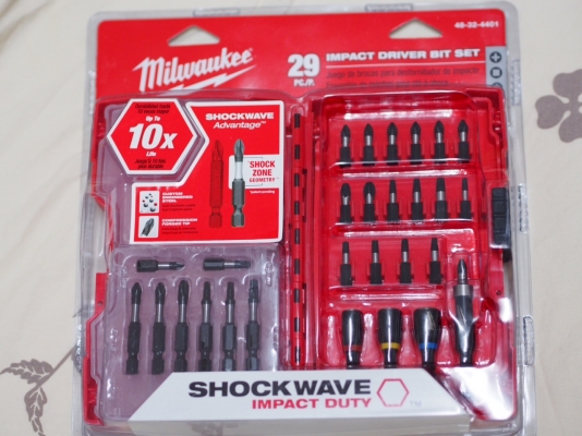 หัวไขควง 29ชิ้น Milwaukee 48-32-4401 Shockwave Impact Driver Bit