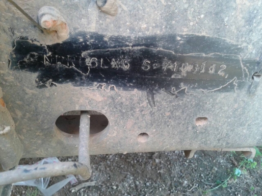 6 ล้อดั้ม NPR120 แรง ฝาดำ สภาพดี พร้อมใช้