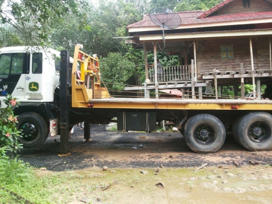 ขายรถบรรทุก 10 ล้อเทรลเลอร์ HINO เปอร์เฟีย เครื่อง V8 390 แรงม้า 2 เพลา ราคา 1050000