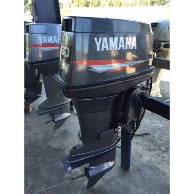 ขายเรือตกปลามือสองญี่ปุ่น Catamaran Nissan Suncat 6 พร้อมเครื่อง Yamaha 80แรงม้า และเทลเลอร์นอก