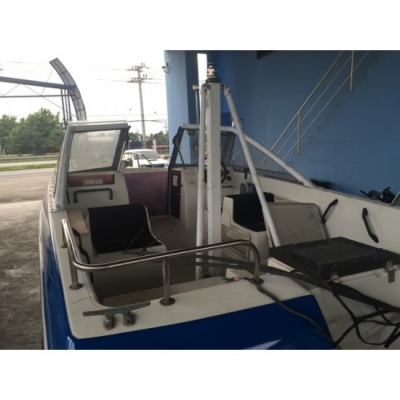 ขายเรือตกปลามือสองญี่ปุ่น Catamaran Nissan Suncat 6 พร้อมเครื่อง Yamaha 80แรงม้า และเทลเลอร์นอก